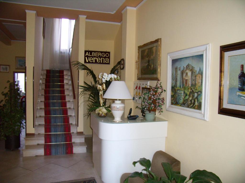 Verena Dependance Savoia & Campana มอนเตกาตินี แตร์เม ภายนอก รูปภาพ